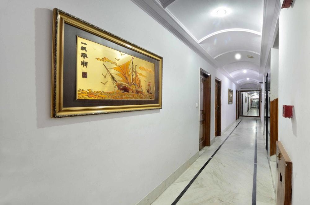 Hotel Pablas International, New Delhi, Near Metro エクステリア 写真