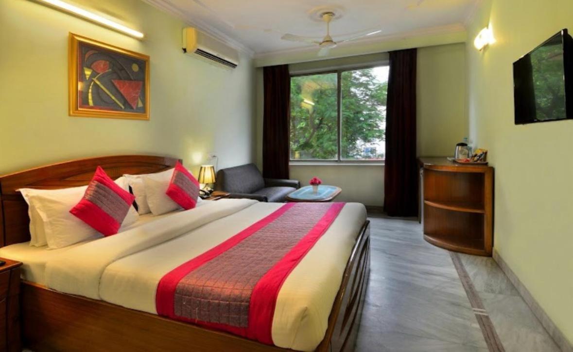 Hotel Pablas International, New Delhi, Near Metro エクステリア 写真