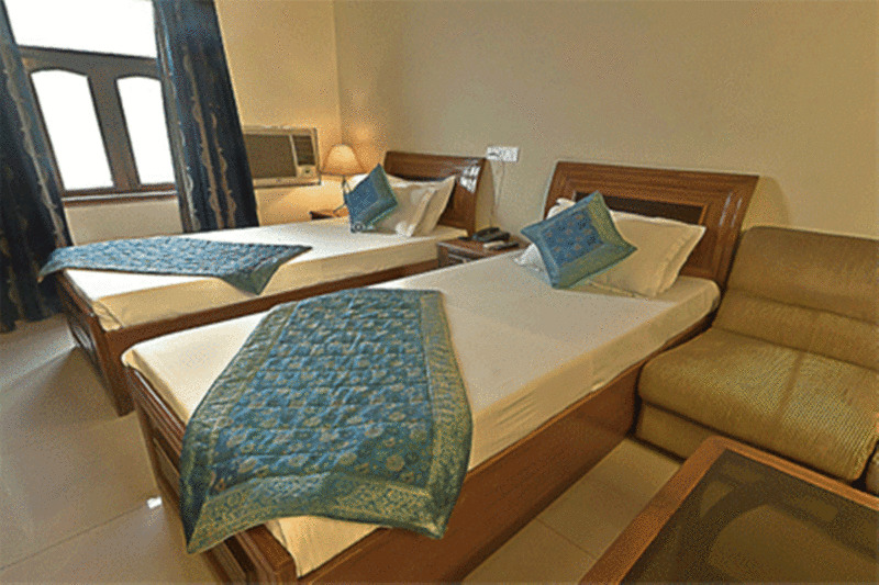 Hotel Pablas International, New Delhi, Near Metro エクステリア 写真