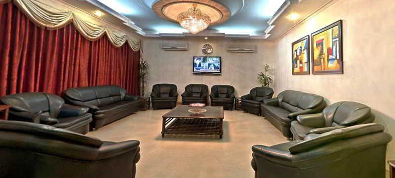 Hotel Pablas International, New Delhi, Near Metro エクステリア 写真
