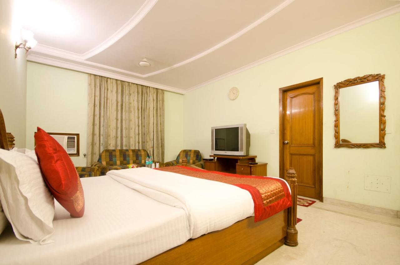 Hotel Pablas International, New Delhi, Near Metro エクステリア 写真